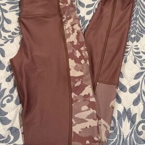 Under Armour Camo Accent Compression Leggings